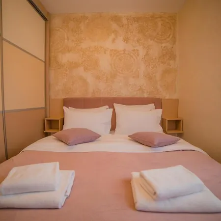 ベッド・アンド・ブレックファスト Aria Club Wellness&spa
